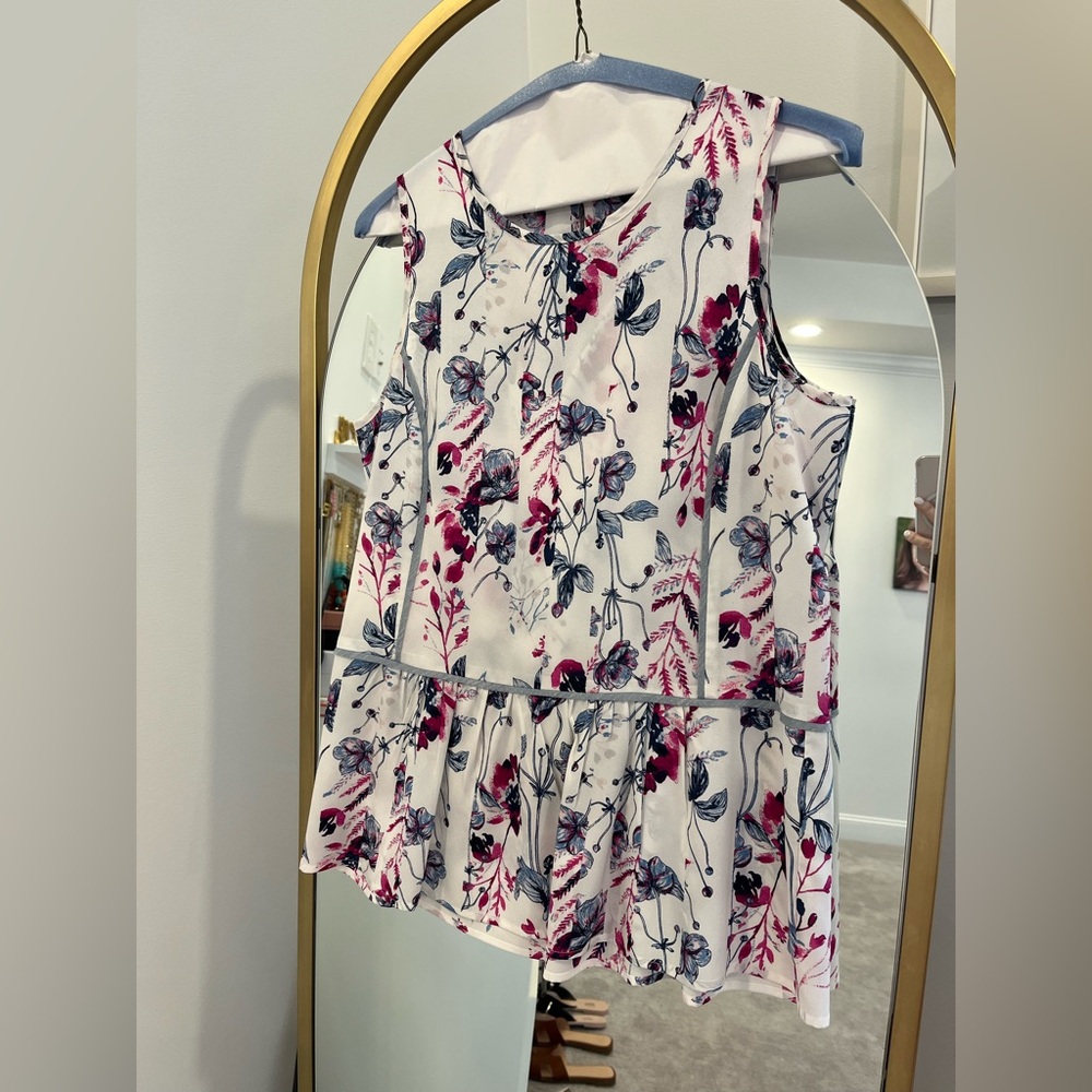 Ivanka Trump Floral Sleeveless Blouse - White and Pink